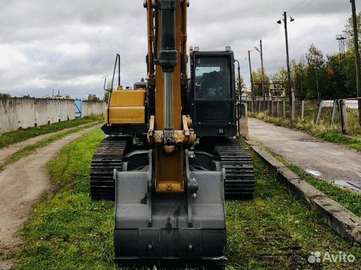 Гусеничный экскаватор Lovol FR330D, 2024