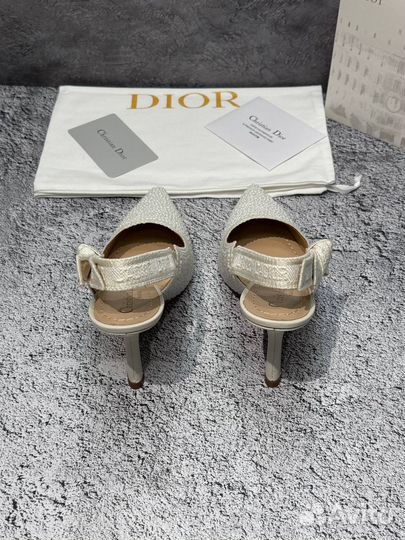 Туфли-слингбэки Dior