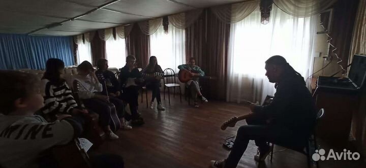 Уроки игры на гитаре