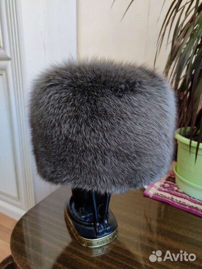 Меховая женская шапка из песца