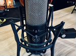 AKG P420 студийный микрофон