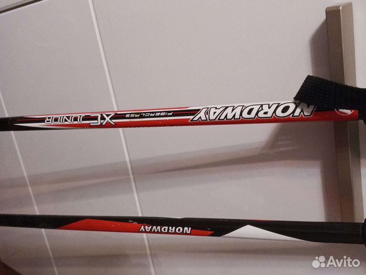 Лыжи беговые с ботинками и палками