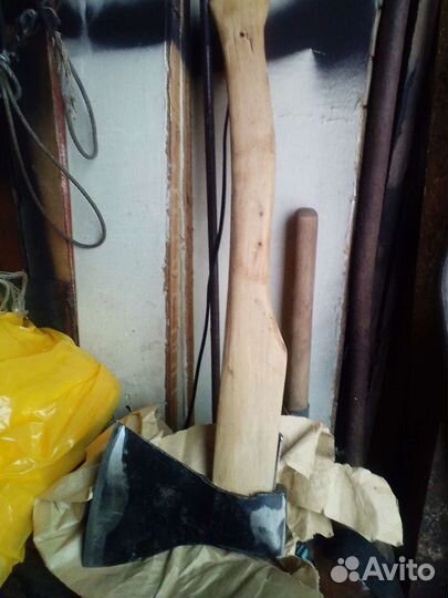 Топор новый