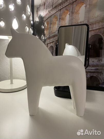 Лошадь (конь) IKEA финансиэлл