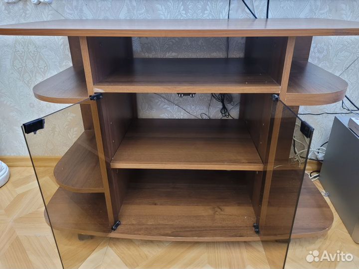 Тумба под телевизор