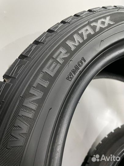 Dunlop SP Winter Maxx WM01 225/50 R17