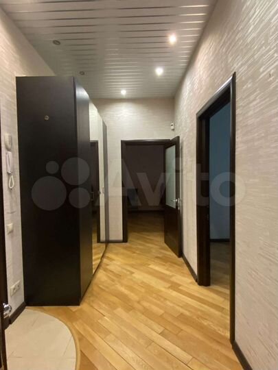 2-к. квартира, 66 м², 8/17 эт.