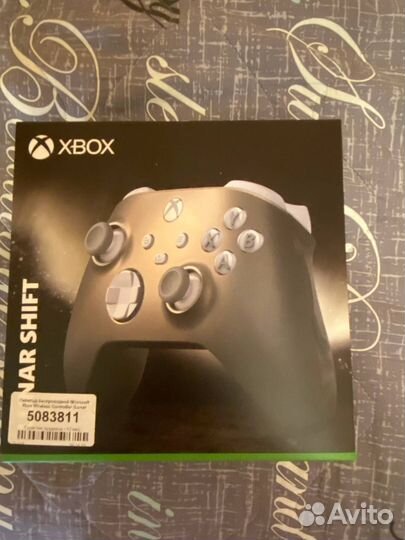 Геймпад Xbox Wireless Controller (Lunar Shift)