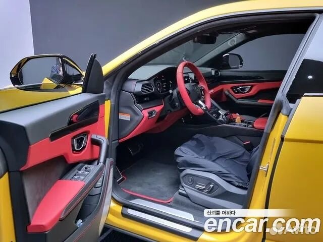 Lamborghini Urus 4.0 AT, 2022, 9 000 км объявление продам