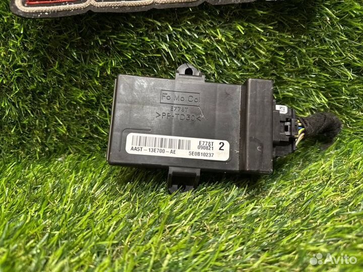 Блок управления фарами Lincoln Mks LE duratec37