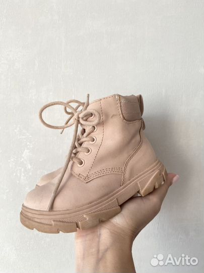 Ботинки zara 23