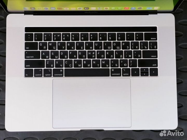 Macbook Pro 15 (2019) i9-16-512 Гб, 99 циклов