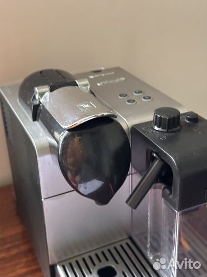 Кофемашина delonghi nespresso с капучинатором