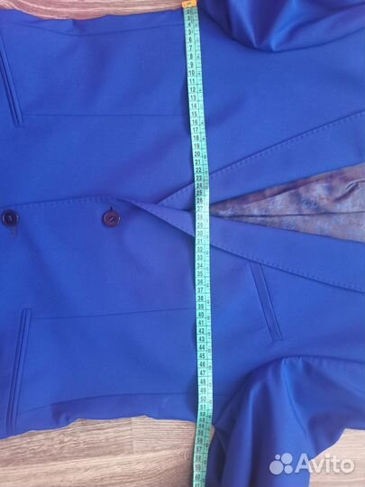 Мужской классический костюм