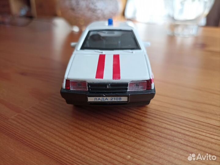 Модель автомобиля Лада 2108 скорая помощь