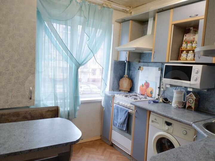 3-к. квартира, 55,7 м², 2/5 эт.