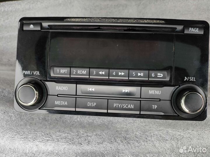 Штатная магнитола Mitsubishi 8701A562