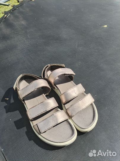 Босоножки ecco 40