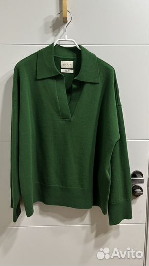 Женский свитер с вопртником поло Gant