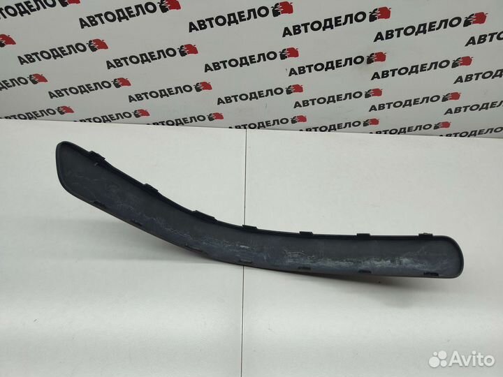 Накладка бампера Volkswagen Golf MK4 1999 г.в