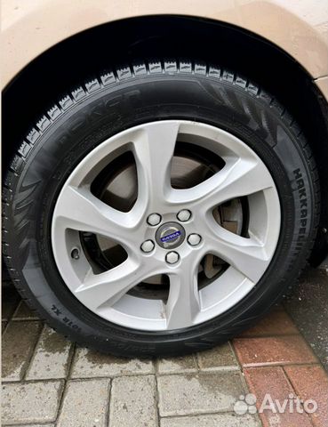 Nokian Tyres Hakkapeliitta R 225/55 R17 R