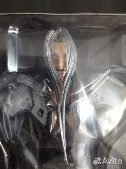 Фигурки Sephiroth Cloud Play Arts Kai FF VII