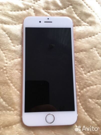 Телефон iPhone 6s