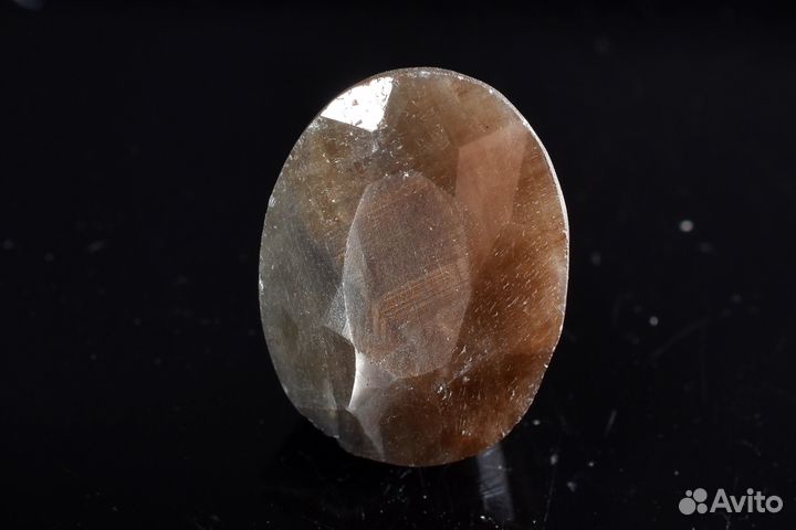 Огранка. Корунд иризирующий. Лот №728