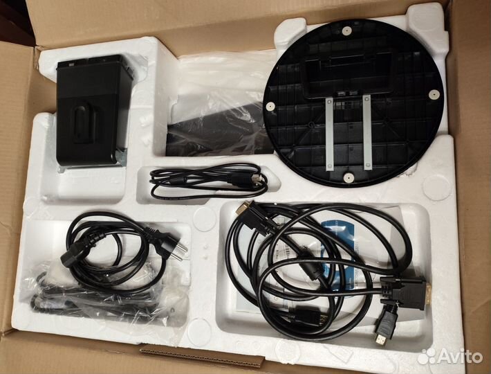 Монитор 24 дюйма