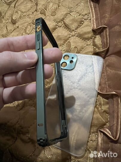 Чехол на iPhone 11