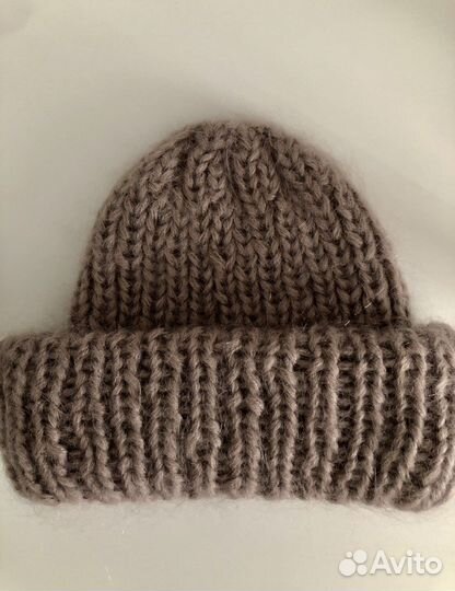 Шапка женская вязаная