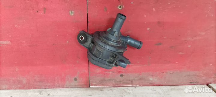 Помпа инвертора Toyota