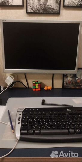 ЖК монитор 22