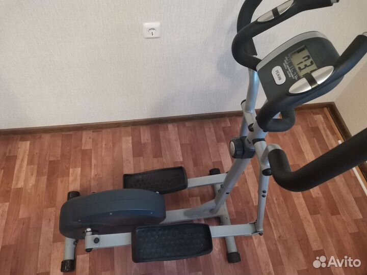 Эллиптический тренажер torneo