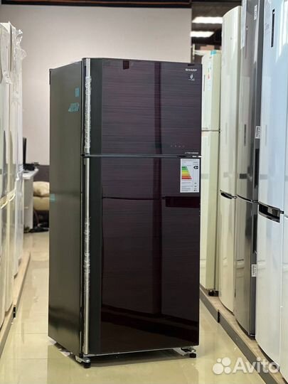 Холодильник Sharp SJ-gv58ard красный