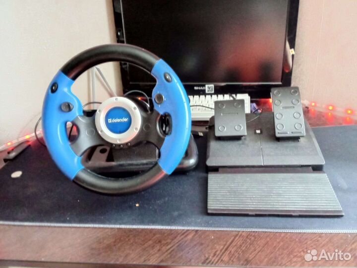 Игровой руль с педалями для пк