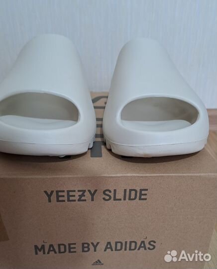 Adidas yeezy slide шлёпанцы