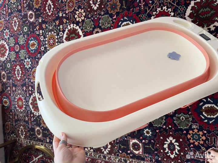 Ванночка для купания новорожденного складная