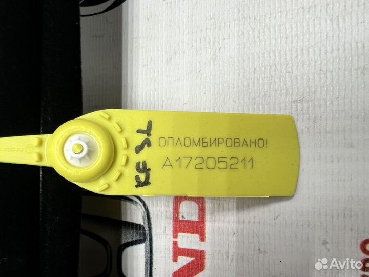 Уплотнитель стекла задний Mazda CX-5 KF 2017-2024