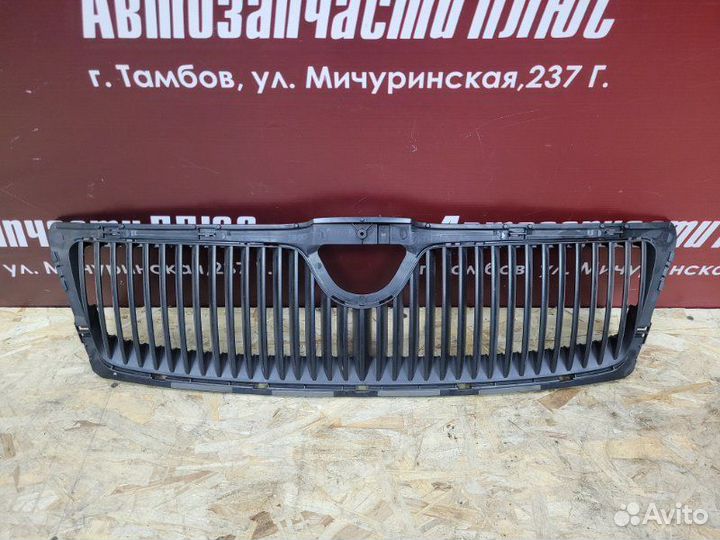 Решетка радиатора Skoda Octavia