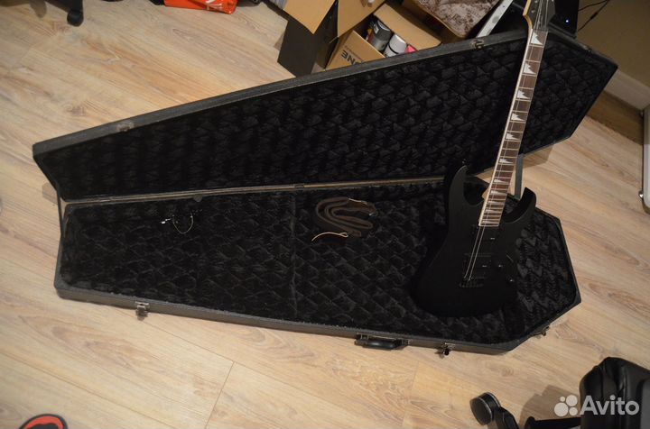 Гитарный кейс Coffin case