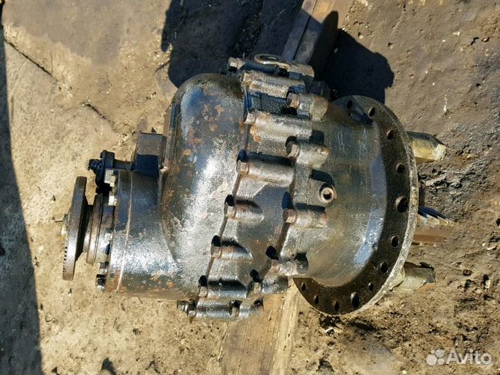 Редуктор средний 35/21 на камаз 6520. с гарантия п