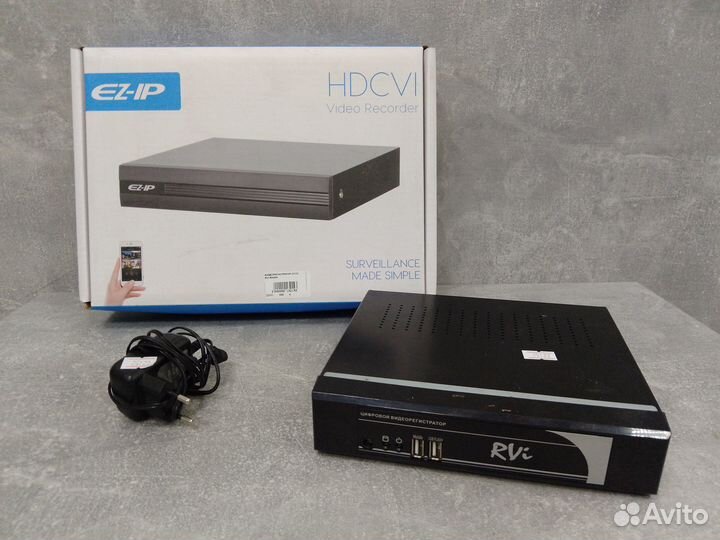 Видеорегистратор RVi-R04SA