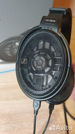Наушники Sennheiser HD 660S с коробкой и проводами
