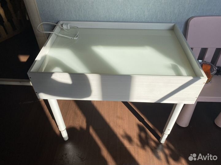 Световой стол для рисования песком