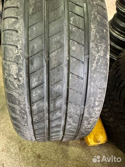 Bridgestone Alenza 001 275/45 R20 и 305/40 R20 112Y