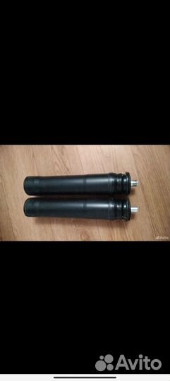 Пыльники задних стоек Toyota Corolla Е 150