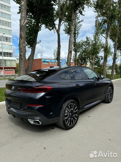 BMW X6 3.0 AT, 2023, 9 800 км