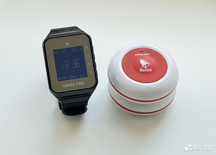 Комплект Премиум: кнопка вызова официанта и часы