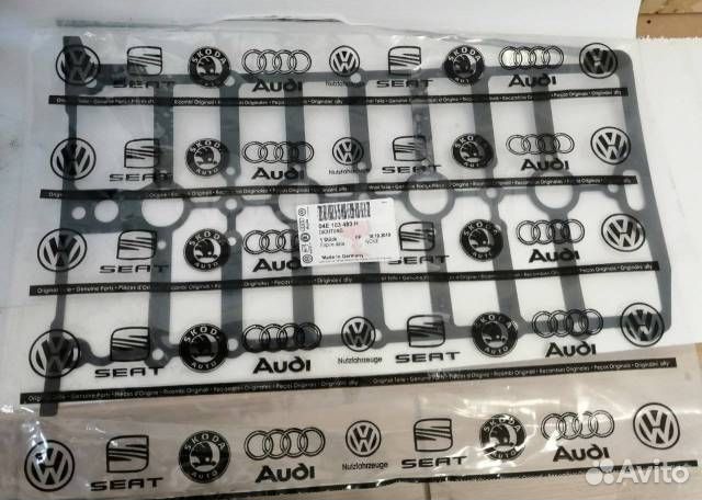 Прокладка клапанной крышки на модели Volkswagen
